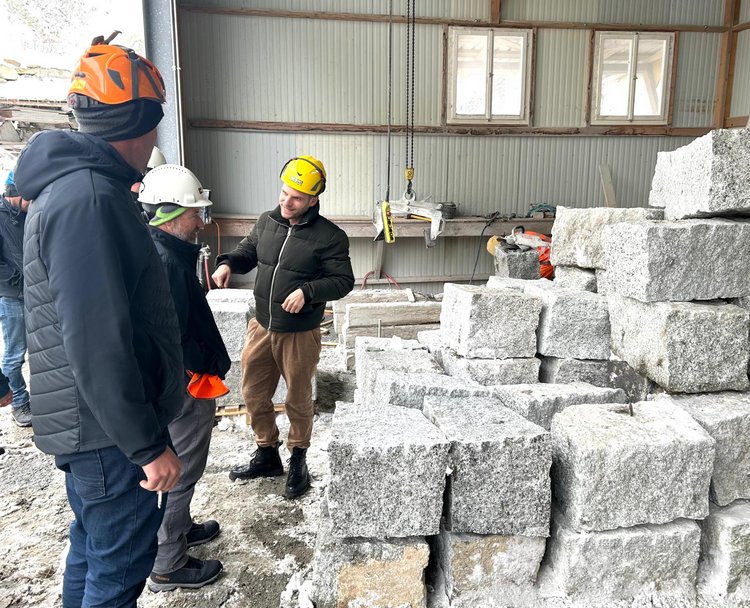 Teil ll der ER-Klausur 2026 im Steinbruch Standel Wassen